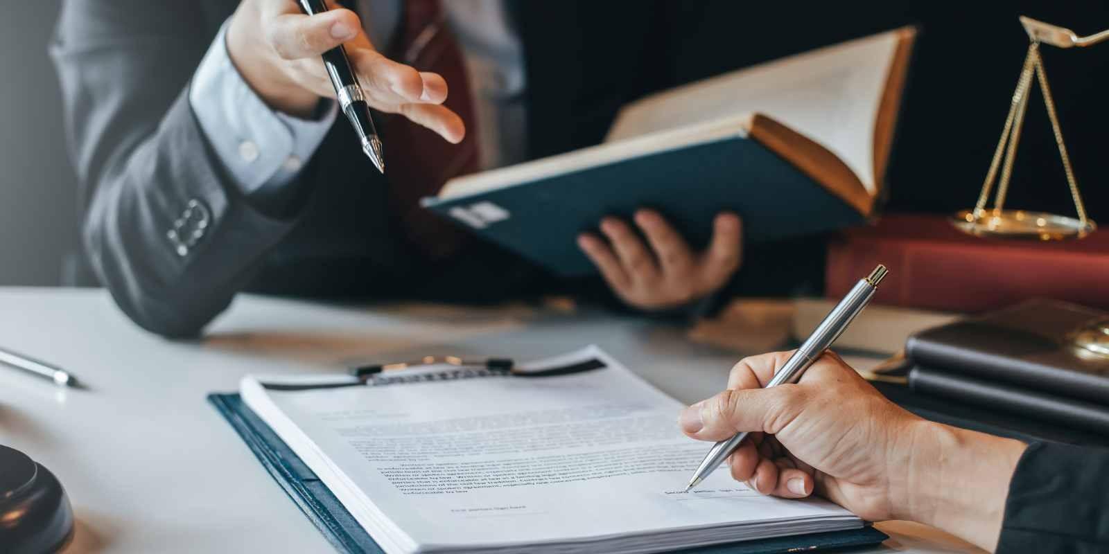 Requisitos legales para extranjeros que quieren comprar propiedades inmobiliarias en Estados Unidos